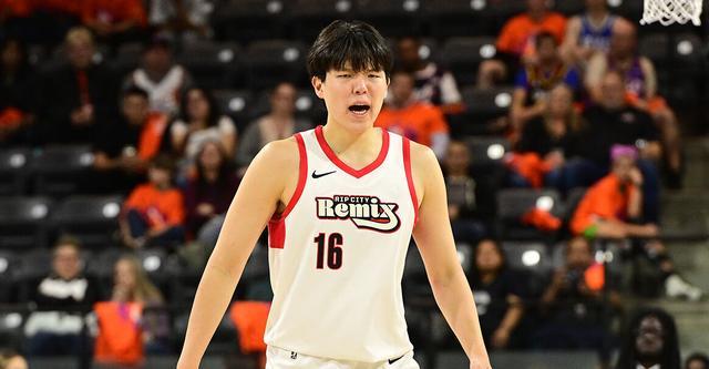 博鱼体育下载-杨瀚森16中14贡献31+8得分创新高 混音不敌圣迭戈快船